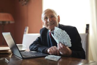 Computers For Low Income Seniors: Grants And Charities That Offer Assistance